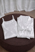 Ensemble nuisette et peignoir blanc